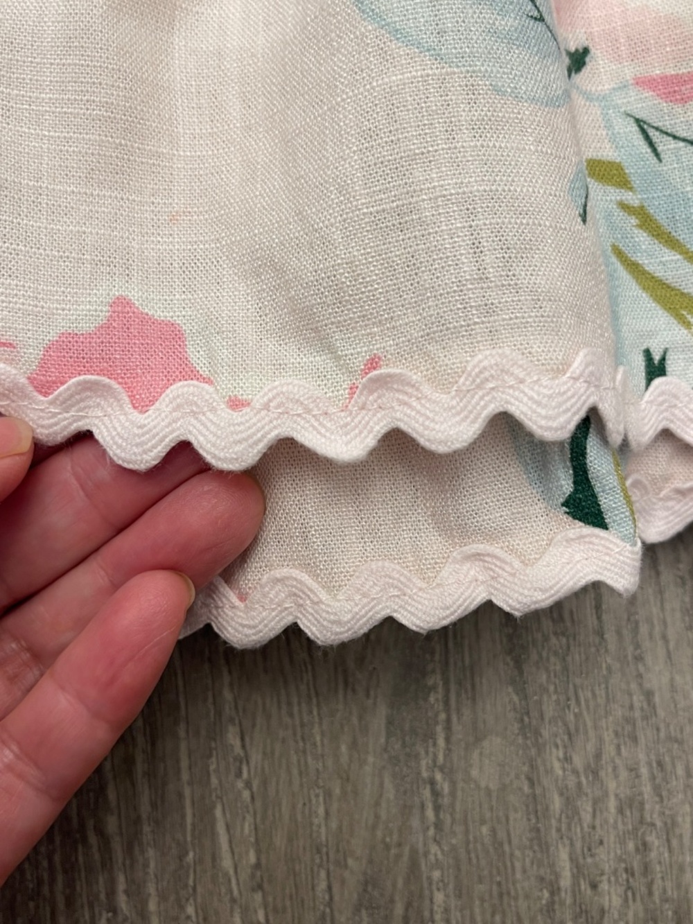 SweetHoney Magnolia Belle Dress Girls Size 5Y Multicolor Floral Cotton Linen - Picture 3 of 13